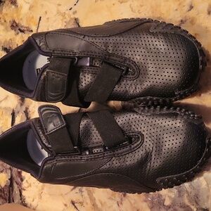 Mostro Perf Leather Puma